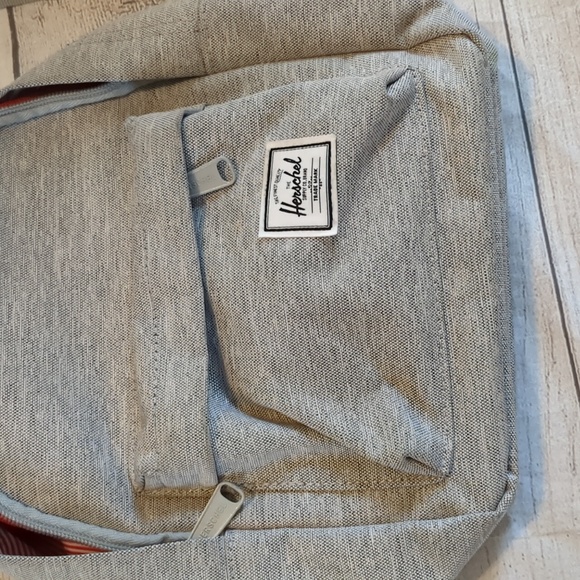 Herschel Classic Mini Backpack, Light Grey Crosshatch - Picture 4 of 8